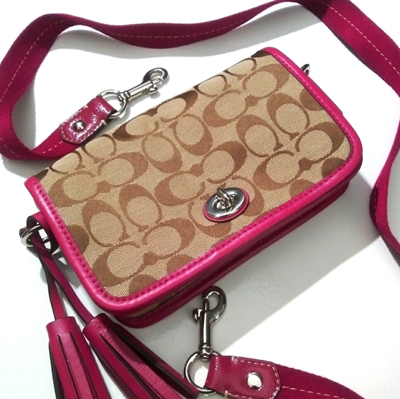 Coach Handbags - BNWT Coach Fuscia Pink